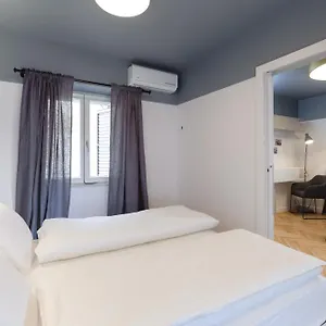 Guest house Mk Luxury, Split