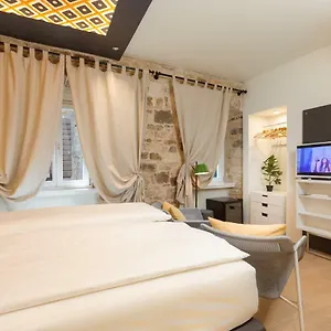 Guest house Luxury Bajamonti, Split