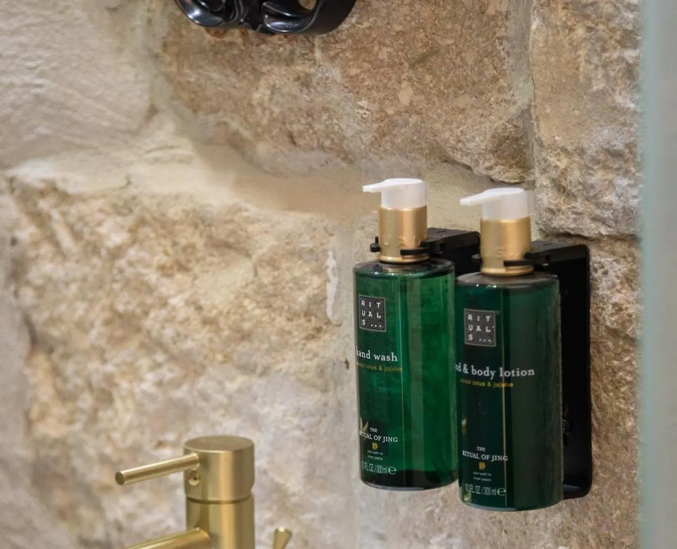 Guest house Design Rooms Anima Mundi Citycentre Right Next To Diocletian'S Palace Split Croatia